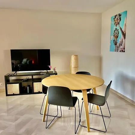 Apartment Les Masters Yourhosthelper *
